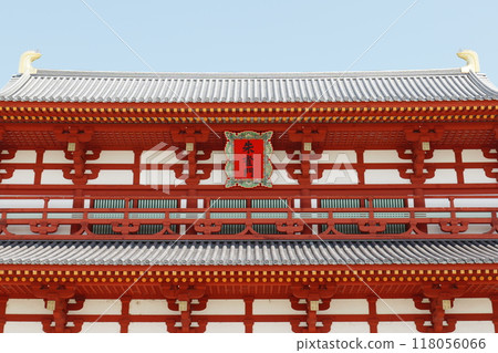 奈良市世界遺產和旅遊景點平城宮遺址上建造的朱雀門特寫 118056066