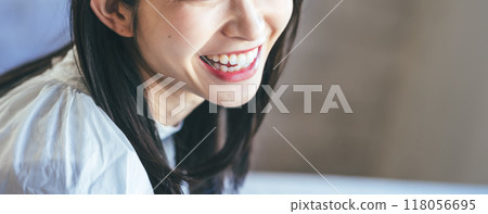 女性肖像 118056695
