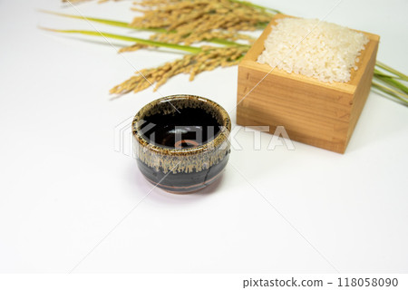 Rice and sake Rice and sake 118058090