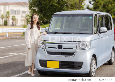 Light cars and young women Light cars and young women 118058282