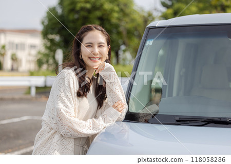 Light cars and young women Light cars and young women 118058286