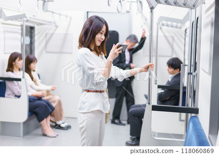 Electric train Electric train 118060869