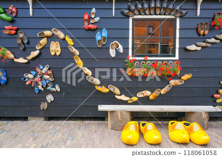Original and cute decorated store exterior Original and cute decorated store exterior 118061058