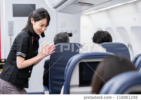 在飛機的飛機裡面 118061298