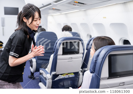 在飛機的飛機裡面 118061300