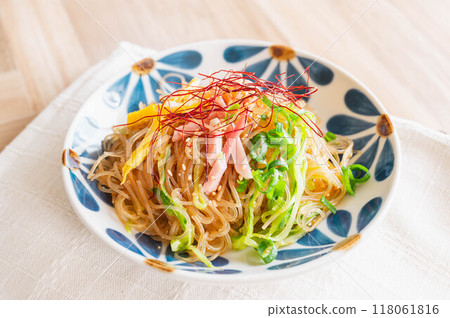 粉絲中式沙拉 118061816