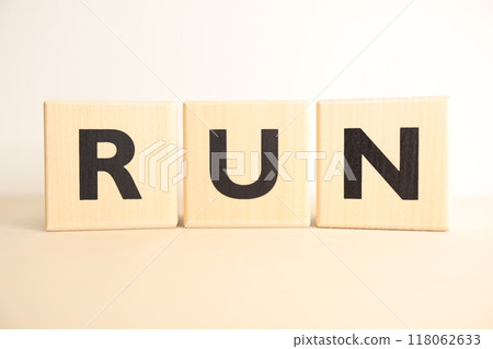 RUN (run) character and image 118062633