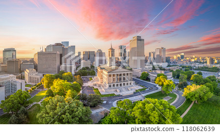 Nashville, Tennessee, USA at Dawn Nashville, Tennessee, USA at Dawn 118062639