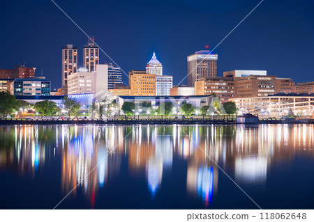 Peoria, Illinois, USA Downtown Skyline 118062648