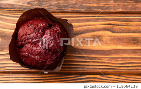 Sweet Baked berries muffins ( cupcake ) . Top view Sweet Baked berries muffins ( cupcake ) . Top view 118064139