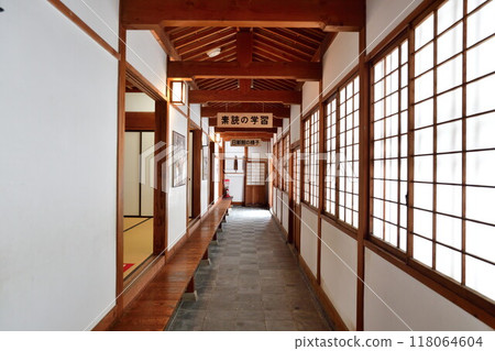 會津半學校日新館東宿（福島縣） 118064604