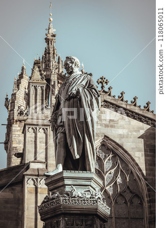 Statue of Walter Francis Montagu Douglas Scott (Duke of Buccleuch) in front of St Giles' Cathedral. 118065011