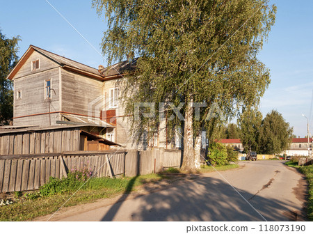 Old wooden building in Veliky Ustyug Old wooden building in Veliky Ustyug 118073190