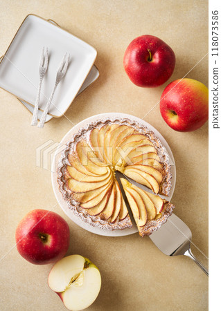 烤蘋果派 118073586