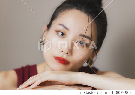 Asian Beauty Asian Beauty 118074962