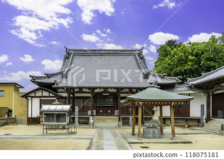 59th of the 88 Shikoku Temples: Kokubunji Temple, Main Hall, Imabari City, Ehime Prefecture 59th of the 88 Shikoku Temples: Kokubunji Temple, Main Hall, Imabari City, Ehime Prefecture 118075181