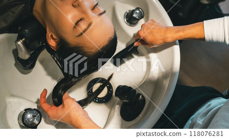 美 美容 美人 118076281