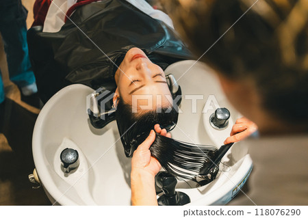 beauty, hair, beautician 118076290