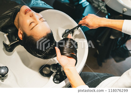 beauty, hair, beautician 118076299