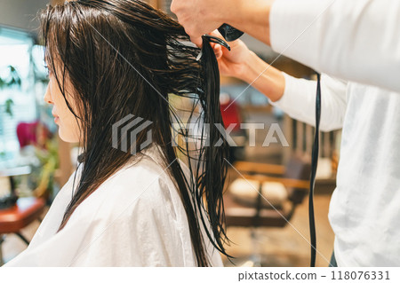 dryer, hair dryer, female 118076331