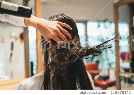 dryer, hair dryer, female 118076343