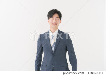 portrait of man in suit portrait of man in suit 118078441