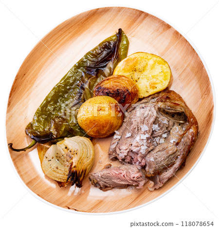 Fried fatty and juicy lamb and vegetable side dish of potato and bell pepper 118078654