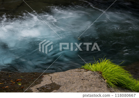 Beautiful valley scenery with beautiful flowing water in Kikuchi Valley in winter 118080667