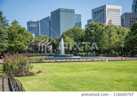 東京千代田區日比谷公園 118080787