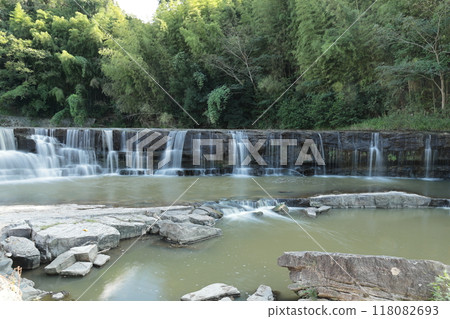 Kurotaki Falls ("Miki's Niagara") / Yoshikawacho, Miki City, Hyogo Prefecture 118082693