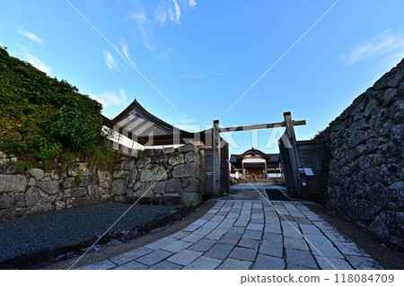 鮮綠的筱山城遺址 鮮綠的筱山城遺址 118084709