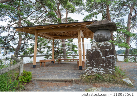 A gazebo on Oshima Island (Rikuzen Matsushima) A gazebo on Oshima Island (Rikuzen Matsushima) 118085561