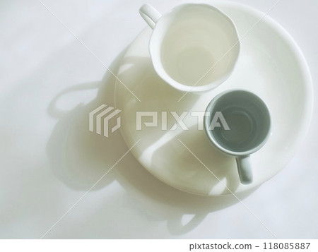 White cup White cup 118085887