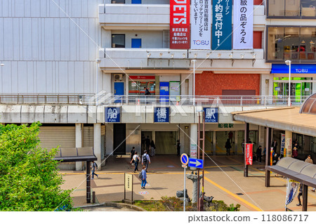 Cityscape of the north exit of Funabashi Station (Tobu Department Store), Funabashi City, Chiba Prefecture 118086717