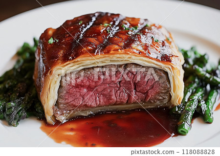 傳統英式菜餚惠靈頓牛肉 118088828