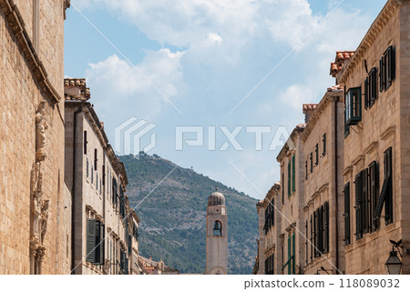 Dubrovnik Bell Tower on Luza Square at the end of the Stradun, main street of Old town in Dubrovnik, Croatia 118089032