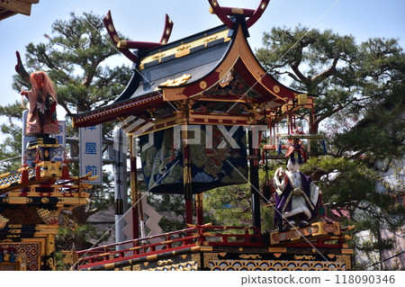Takayama City, Gifu Prefecture - 2017 Takayama Festival floats all lined up - First spring and autumn festival float competition in 55 years - Autumn Karakuri puppets Takayama City, Gifu Prefecture - 2017 Takayama Festival floats all lined up - First spring and autumn festival float competition in 55 years - Autumn Karakuri puppets 118090346