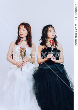 Same-sex pre-wedding photoshoot Same-sex pre-wedding photoshoot 118090884