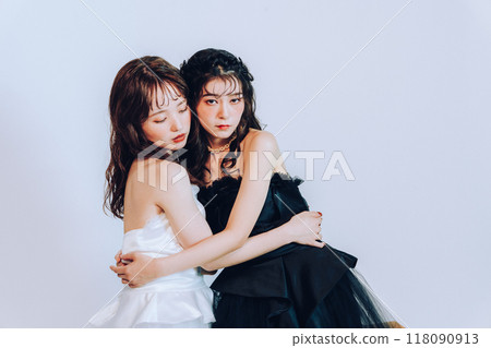 Same-sex couple wedding photoshoot in studio 118090913