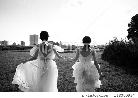 Same-sex couple wedding photoshoot Same-sex couple wedding photoshoot 118090934