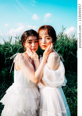 Same-sex couple wedding photoshoot 118090957