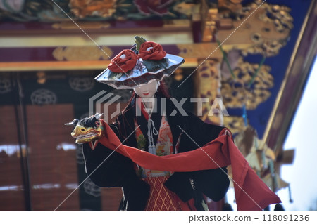 岐阜縣高山市 - 春季高山祭攤位齊全 - Karakuri 人偶 石橋台 - 美女變身獅子,然後又變回來 岐阜縣高山市 - 春季高山祭攤位齊全 - Karakuri 人偶 石橋台 - 美女變身獅子,然後又變回來 118091236