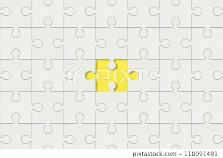 黃色背景上中間缺少一塊的普通拼圖遊戲 118091491