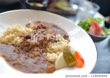 Curry and salad Curry and salad 118094848