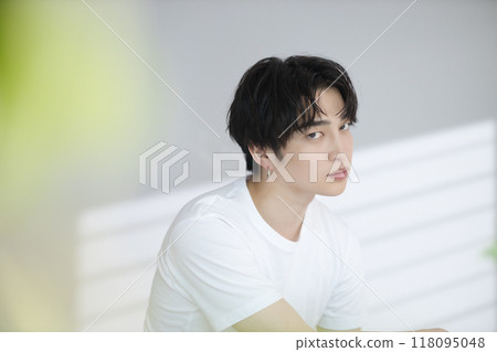 20多歲男性的美容 118095048