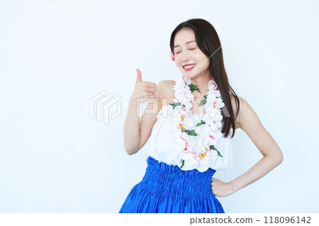 跳草裙舞的女人 跳草裙舞的女人 118096142