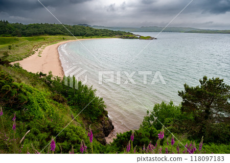 Gairloch Beach In The Village Gairloch At The Atlantic Coast Of The Highlands In Scotland, UK Gairloch Beach In The Village Gairloch At The Atlantic Coast Of The Highlands In Scotland, UK 118097183