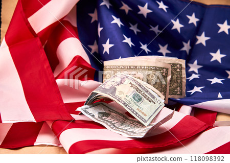 The love of money in the United States. The love of money in the United States. 118098392
