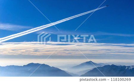 Image material of a contrail 118100269