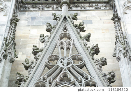 Part of the exterior pattern of the cathedral 118104220